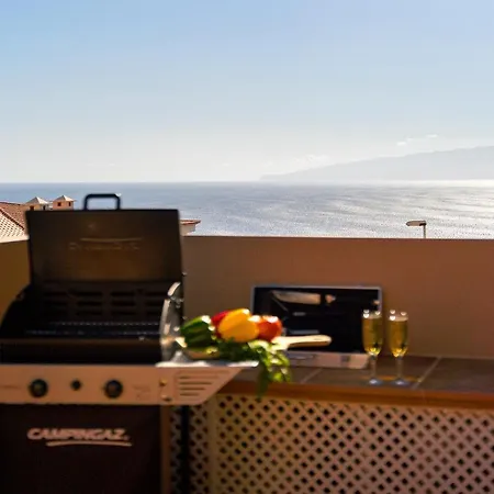 Elegance Luxury Hotel 4*